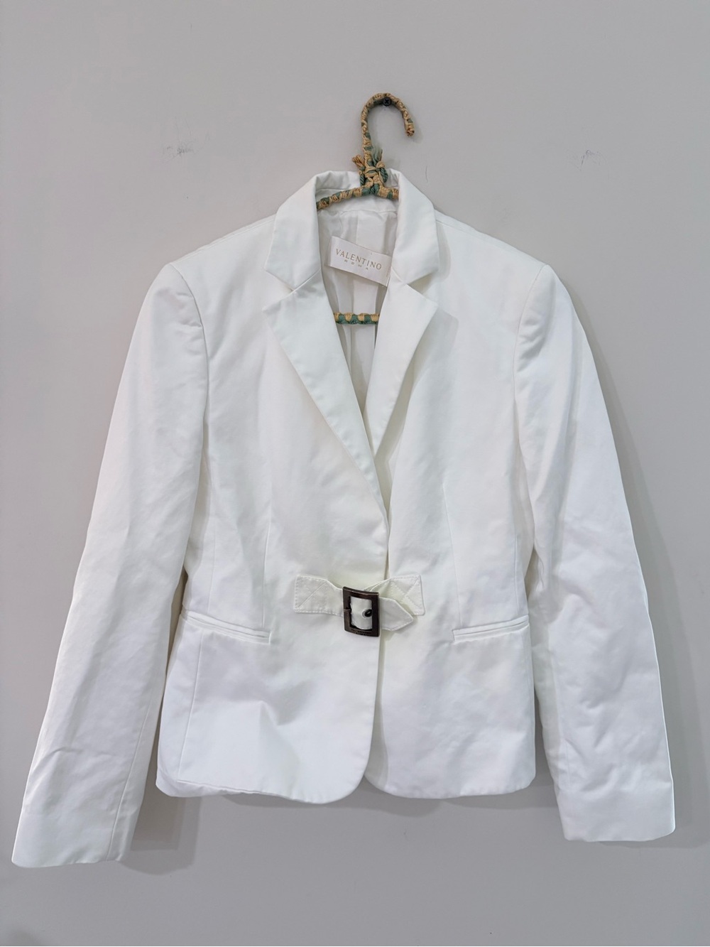 Vintage Valentino designer White Tailored Belted Blazer